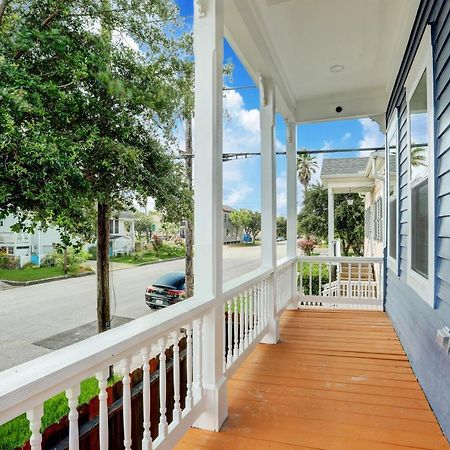 Renovated Beach Bungalow! Galveston Exteriér fotografie