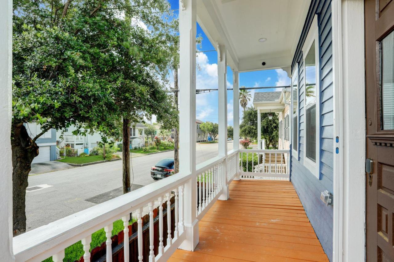 Renovated Beach Bungalow! Galveston Exteriér fotografie