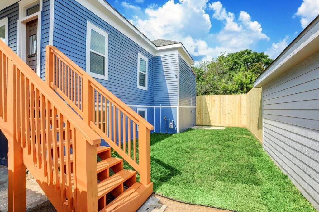 Renovated Beach Bungalow! Galveston Exteriér fotografie